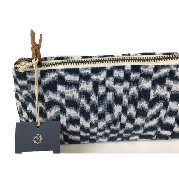 Womens Makeup Cosmetic Toiletry Travel Bag Zipper Pouch, Brand New With Tags - Picture 3 of 5